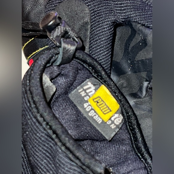 Pow Barker ski Gloves Rasta 40 grams of 3M™ Thinsulate™ insulation water-proof - Picture 6 of 11